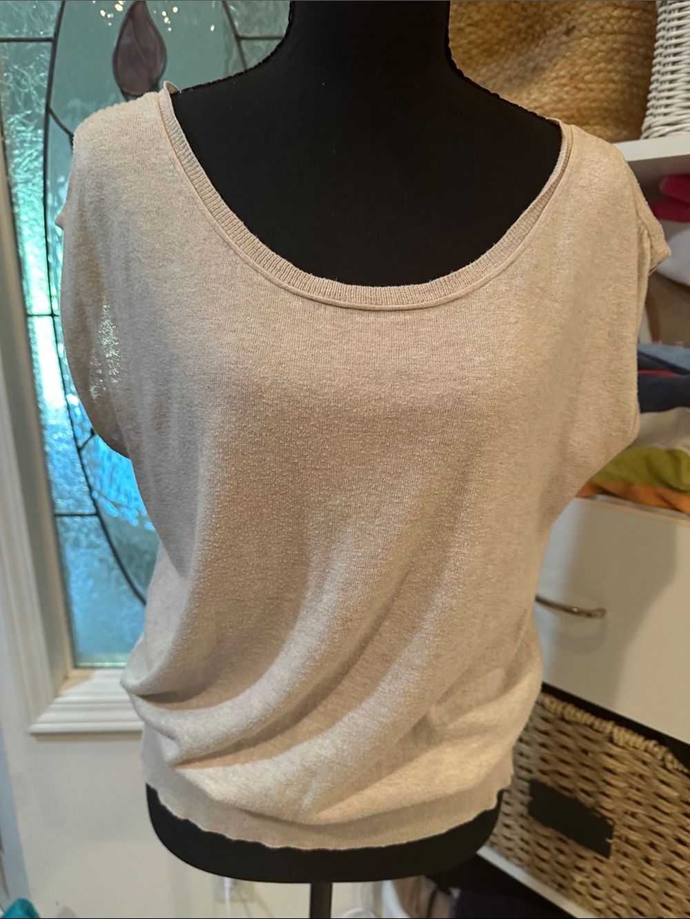 Loft Beige Short Sleeve Scoop Neck Women's Top Sz M